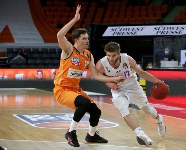 的专注与毅 的专注与毅