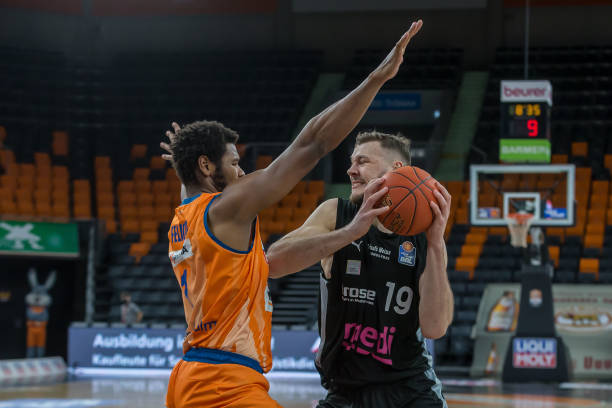 成为中国高 成为中国高