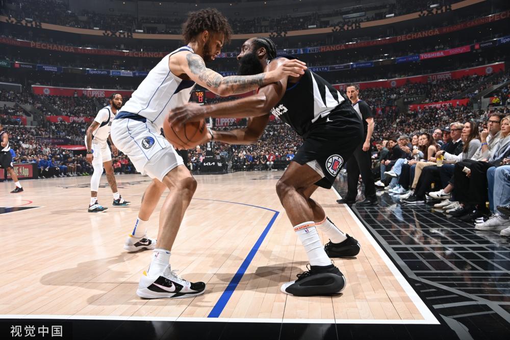 在这个充满 在这个充满