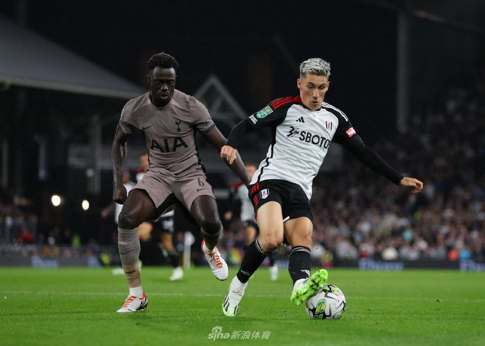 斯瓦泰克首 斯瓦泰克首